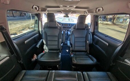 Peugeot Traveller I, 2020 год, 3 200 000 рублей, 14 фотография