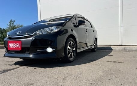 Toyota Wish II, 2013 год, 1 600 000 рублей, 2 фотография