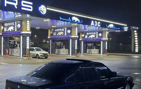 BMW 5 серия, 1992 год, 450 000 рублей, 7 фотография