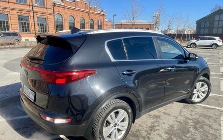 KIA Sportage IV рестайлинг, 2018 год, 2 200 000 рублей, 5 фотография