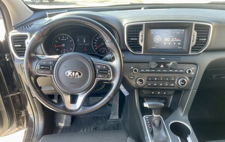 KIA Sportage IV рестайлинг, 2018 год, 2 200 000 рублей, 8 фотография