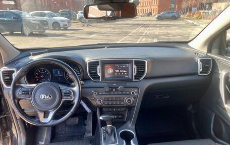 KIA Sportage IV рестайлинг, 2018 год, 2 200 000 рублей, 7 фотография