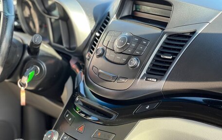 Chevrolet Orlando I, 2013 год, 999 000 рублей, 14 фотография