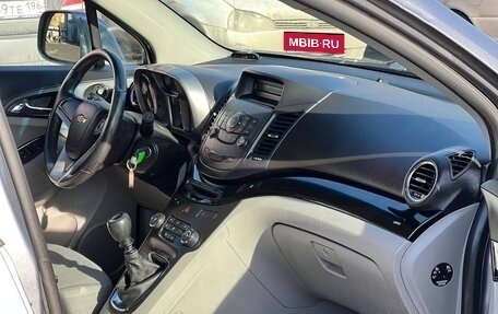 Chevrolet Orlando I, 2013 год, 999 000 рублей, 13 фотография