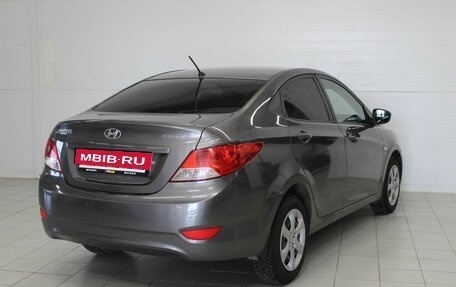 Hyundai Solaris II рестайлинг, 2011 год, 635 000 рублей, 9 фотография