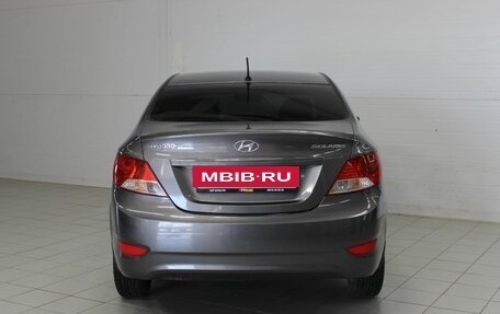 Hyundai Solaris II рестайлинг, 2011 год, 635 000 рублей, 10 фотография