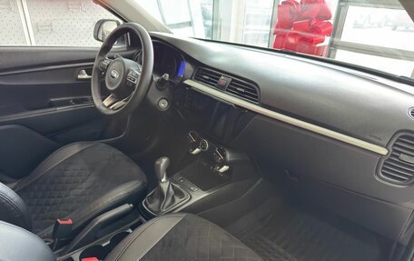 KIA Rio IV, 2018 год, 1 449 900 рублей, 8 фотография