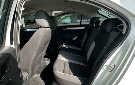 Skoda Rapid I, 2018 год, 1 499 999 рублей, 10 фотография