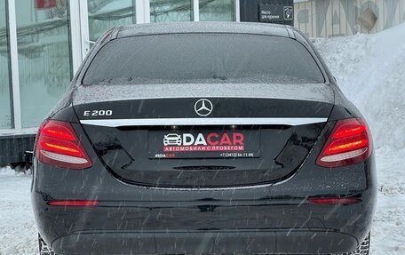 Mercedes-Benz E-Класс, 2018 год, 1 889 000 рублей, 6 фотография