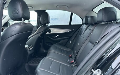 Mercedes-Benz E-Класс, 2018 год, 1 889 000 рублей, 28 фотография