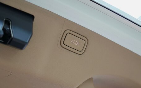 KIA Carnival III, 2018 год, 1 875 000 рублей, 17 фотография