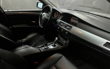 BMW 5 серия, 2008 год, 989 777 рублей, 11 фотография