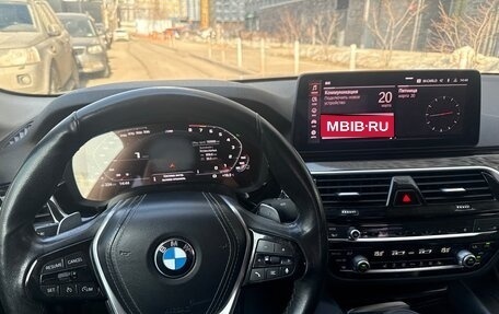 BMW 5 серия, 2021 год, 3 300 000 рублей, 1 фотография