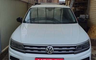 Volkswagen Tiguan II, 2019 год, 2 850 000 рублей, 1 фотография