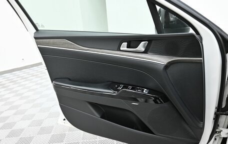 KIA K5, 2020 год, 2 375 000 рублей, 9 фотография