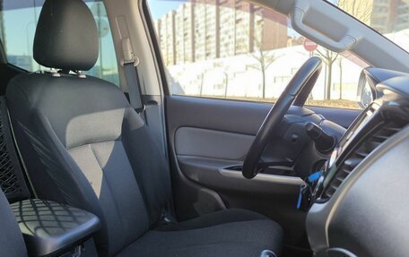 Mitsubishi L200 IV рестайлинг, 2017 год, 2 750 000 рублей, 9 фотография