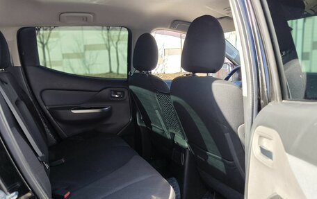 Mitsubishi L200 IV рестайлинг, 2017 год, 2 750 000 рублей, 7 фотография