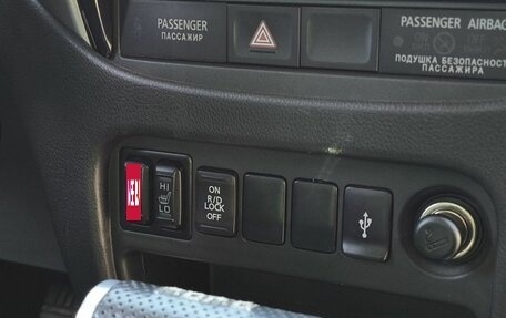 Mitsubishi L200 IV рестайлинг, 2017 год, 2 750 000 рублей, 23 фотография