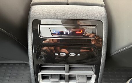 Volkswagen Tiguan, 2025 год, 4 600 000 рублей, 10 фотография