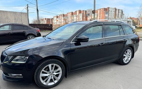 Skoda Octavia, 2019 год, 1 600 000 рублей, 2 фотография