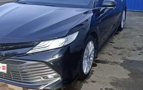 Toyota Camry, 2021 год, 3 320 000 рублей, 3 фотография