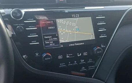 Toyota Camry, 2021 год, 3 320 000 рублей, 8 фотография