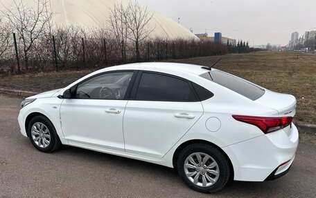 Hyundai Solaris II рестайлинг, 2017 год, 999 000 рублей, 7 фотография