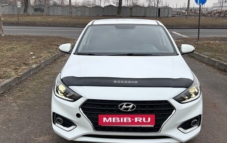 Hyundai Solaris II рестайлинг, 2017 год, 999 000 рублей, 37 фотография