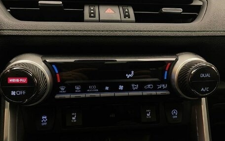 Toyota RAV4, 2025 год, 4 750 000 рублей, 17 фотография