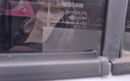 Nissan March III, 2004 год, 345 000 рублей, 23 фотография