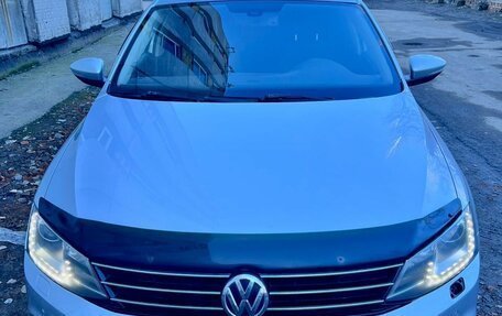 Volkswagen Jetta VI, 2015 год, 1 100 000 рублей, 5 фотография