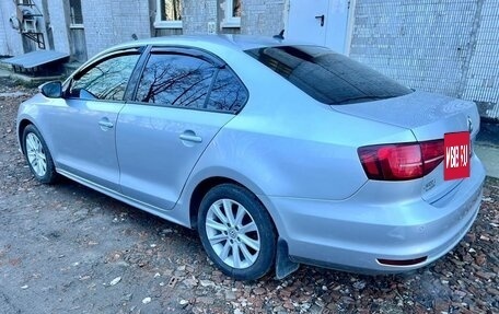 Volkswagen Jetta VI, 2015 год, 1 100 000 рублей, 2 фотография