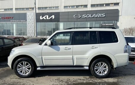Mitsubishi Pajero IV, 2014 год, 2 348 000 рублей, 6 фотография