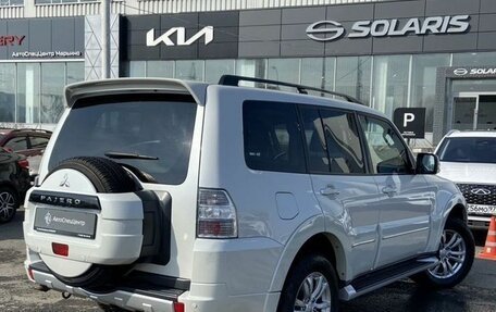 Mitsubishi Pajero IV, 2014 год, 2 348 000 рублей, 2 фотография