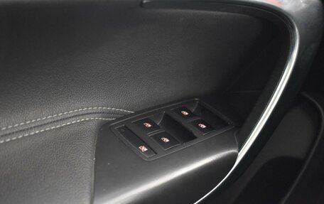 Opel Insignia II рестайлинг, 2013 год, 847 900 рублей, 23 фотография