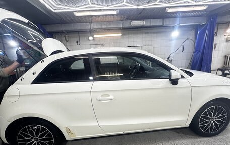 Audi A1, 2011 год, 910 000 рублей, 3 фотография