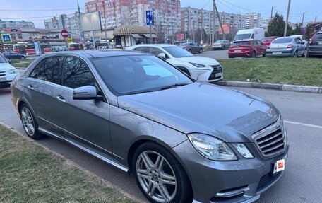 Mercedes-Benz E-Класс, 2012 год, 1 600 000 рублей, 2 фотография