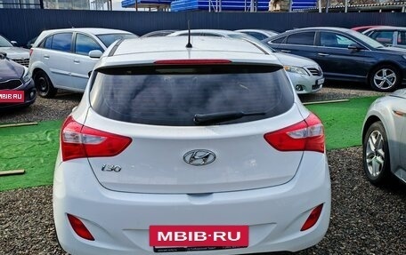 Hyundai i30 II рестайлинг, 2014 год, 1 000 000 рублей, 6 фотография