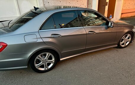 Mercedes-Benz E-Класс, 2012 год, 1 600 000 рублей, 18 фотография