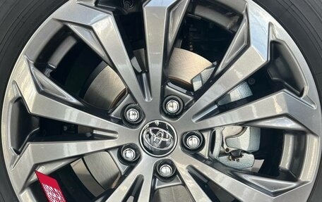 Toyota RAV4, 2025 год, 4 650 000 рублей, 10 фотография