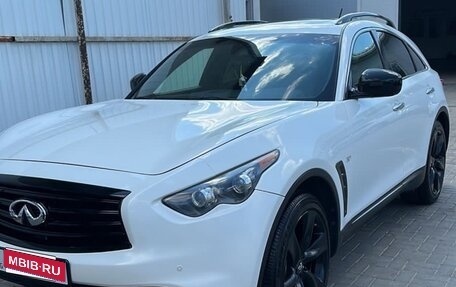 Infiniti QX70, 2015 год, 2 500 000 рублей, 1 фотография