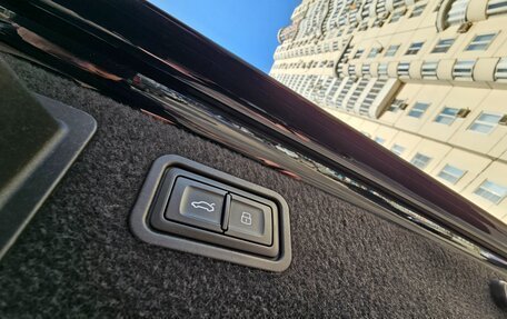 Audi A8, 2019 год, 6 890 000 рублей, 9 фотография