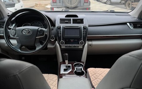 Toyota Camry, 2011 год, 1 700 000 рублей, 6 фотография