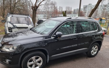 Volkswagen Tiguan I, 2014 год, 1 800 000 рублей, 3 фотография