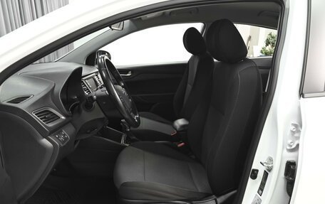 Hyundai Solaris II рестайлинг, 2019 год, 1 568 000 рублей, 10 фотография