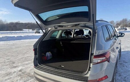 Skoda Kodiaq I, 2022 год, 2 500 000 рублей, 4 фотография