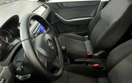 Skoda Rapid I, 2015 год, 890 000 рублей, 10 фотография