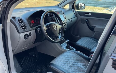 Volkswagen Golf Plus I, 2006 год, 690 000 рублей, 10 фотография