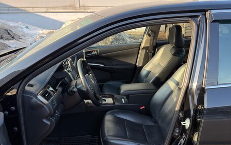 Toyota Camry, 2017 год, 2 100 000 рублей, 9 фотография