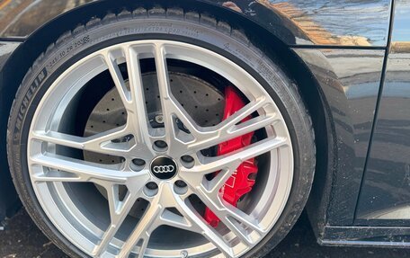 Audi R8, 2019 год, 18 900 000 рублей, 7 фотография